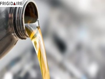 دلایل تعویض روغن یخچال