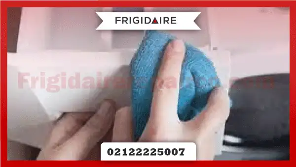 2. تمیز کردن جاپودری