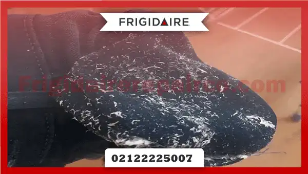 وجود دستمال کاغذی بین لباس ها